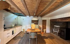 La Haut Maison A La Campagne